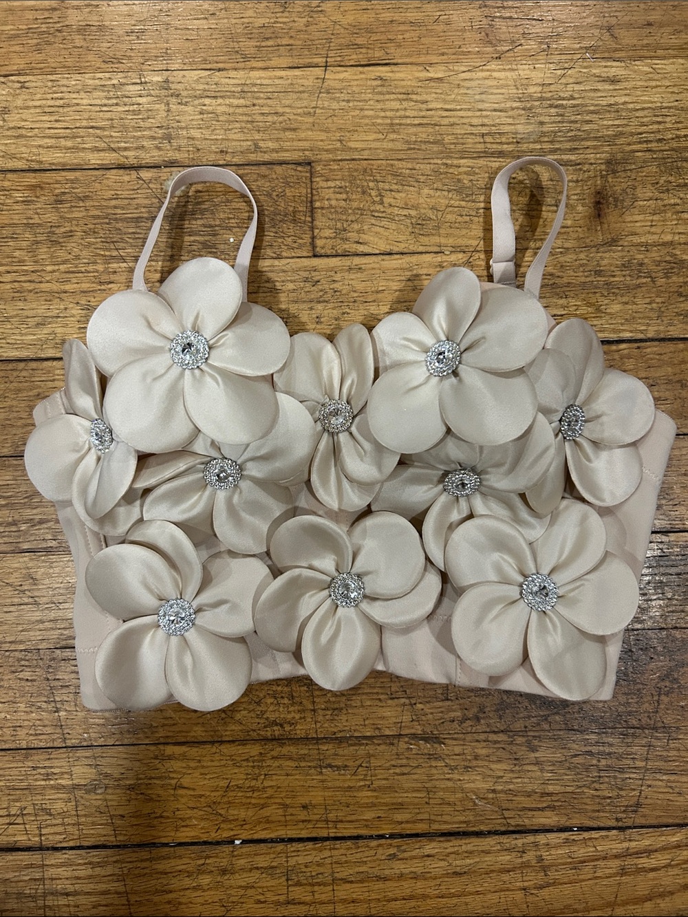 SHEIN Cream Satin Floral Appliqué Crop Top